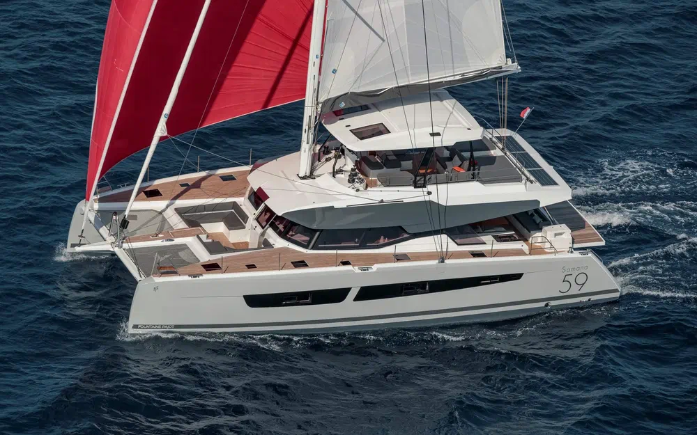slider 1 Fountaine Pajot Samana 59