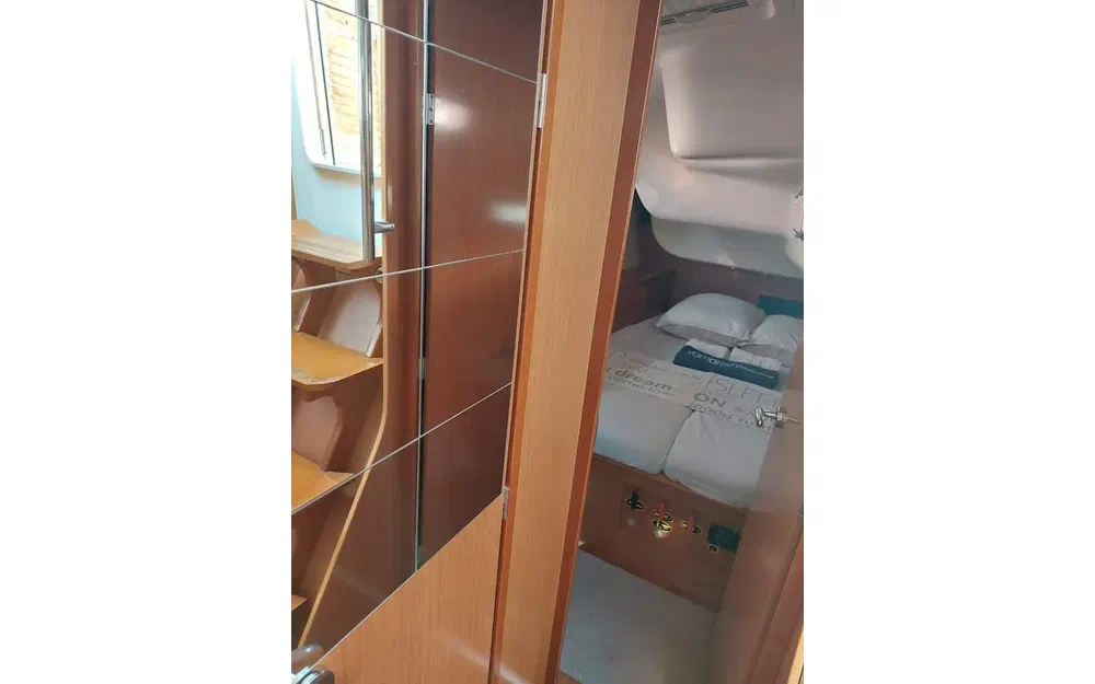 slider 4 Beneteau Oceanis 40