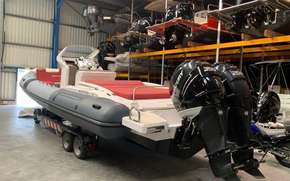 slider 4 Pirelli Pzero 880 L