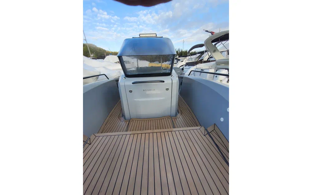 slider 13 Rand Boats Roamer 29