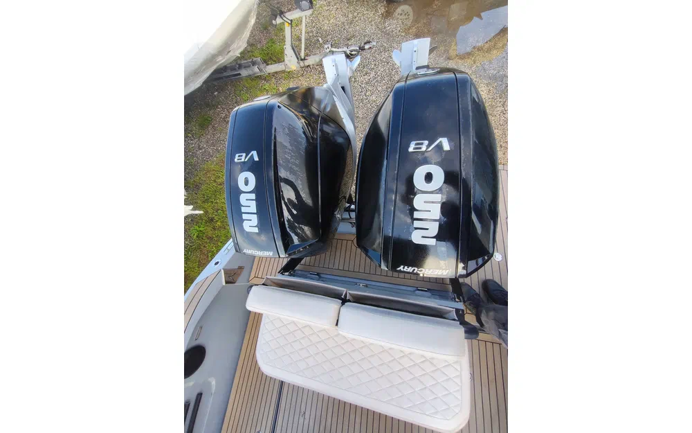 slider 20 Rand Boats Roamer 29