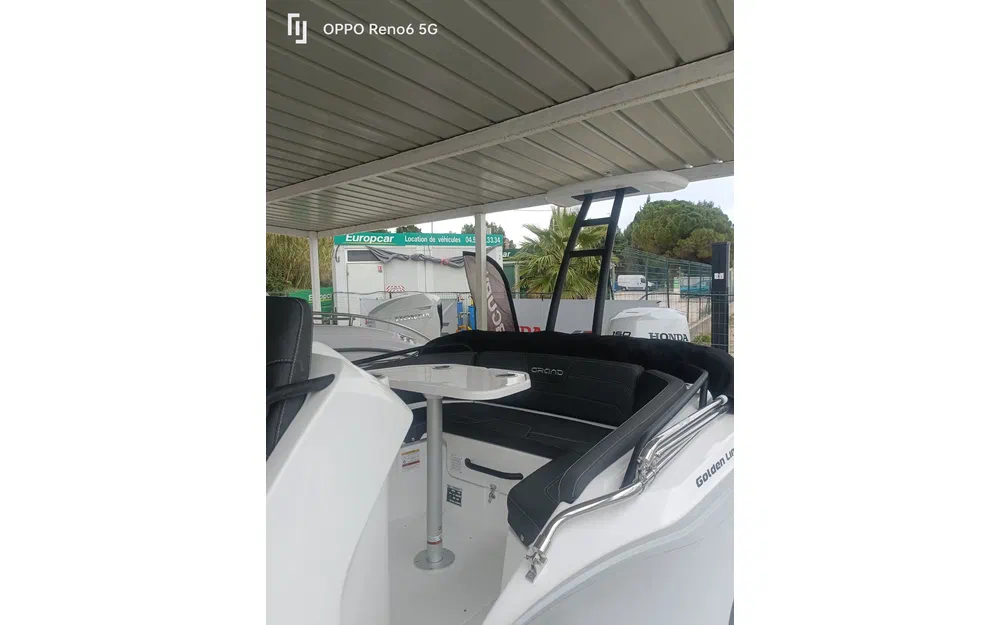 slider 9 Grand Golden Line 680