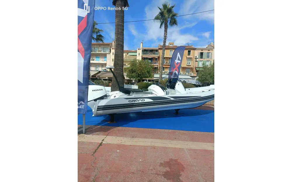 slider 0 Grand Golden Line 680