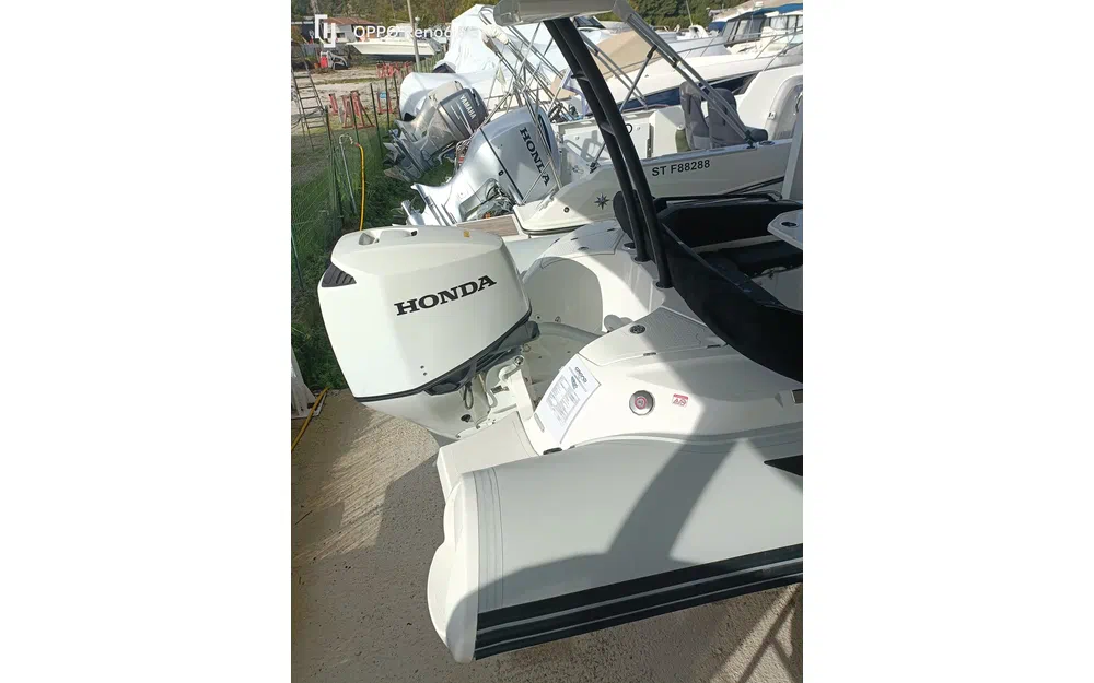 slider 5 Grand Golden Line 680