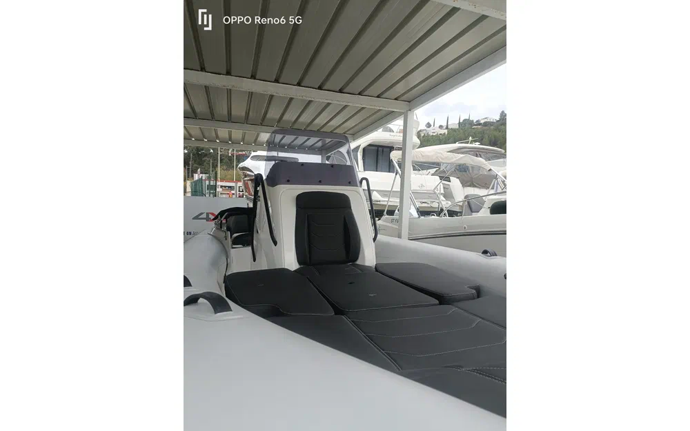 slider 6 Grand Golden Line 680