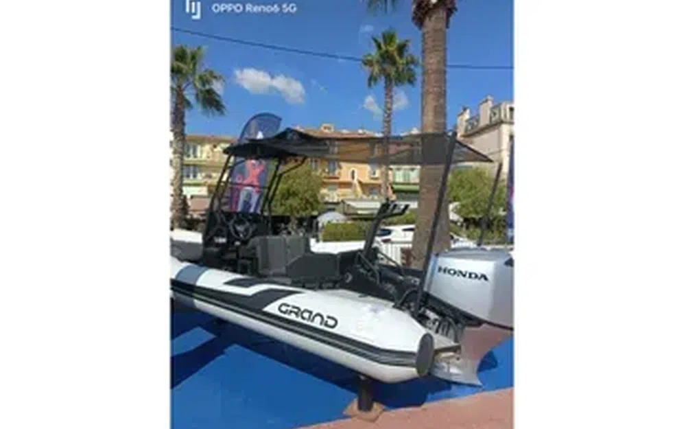 slider 0 Grand Drive Line D600 Lux