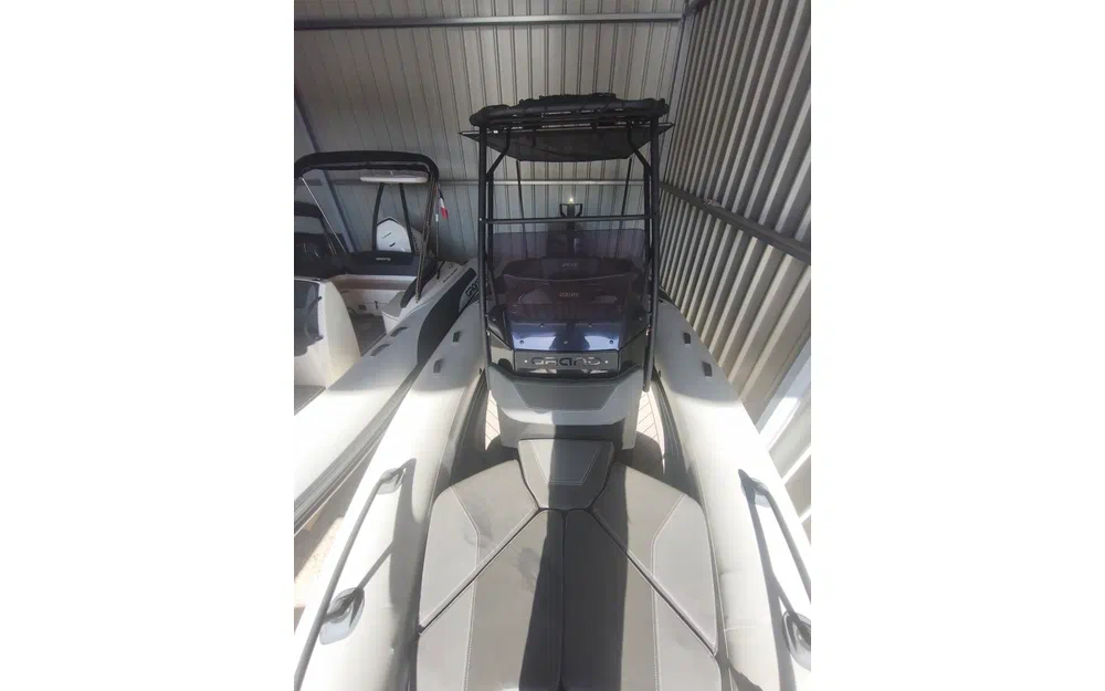 slider 4 Grand Drive Line D600 Lux