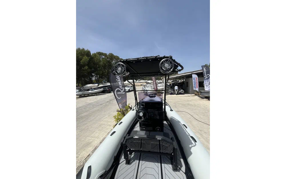 slider 7 Grand Drive Line D600 Lux