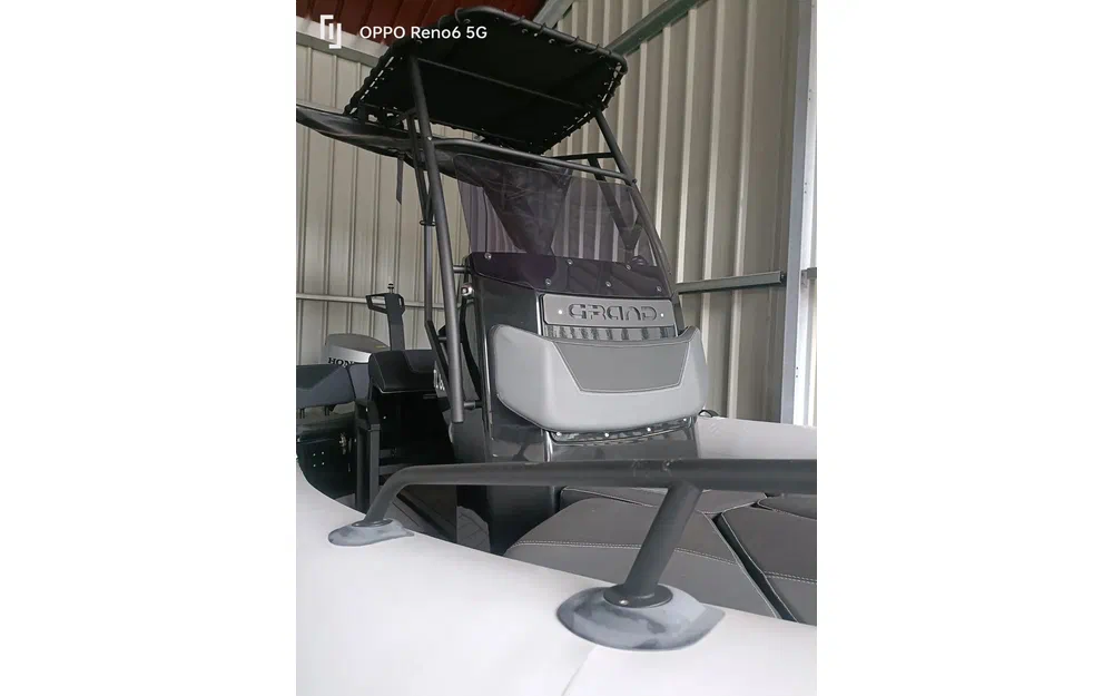 slider 8 Grand Drive Line D600 Lux