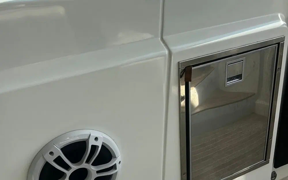 slider 10 Beneteau Gran Turismo 40