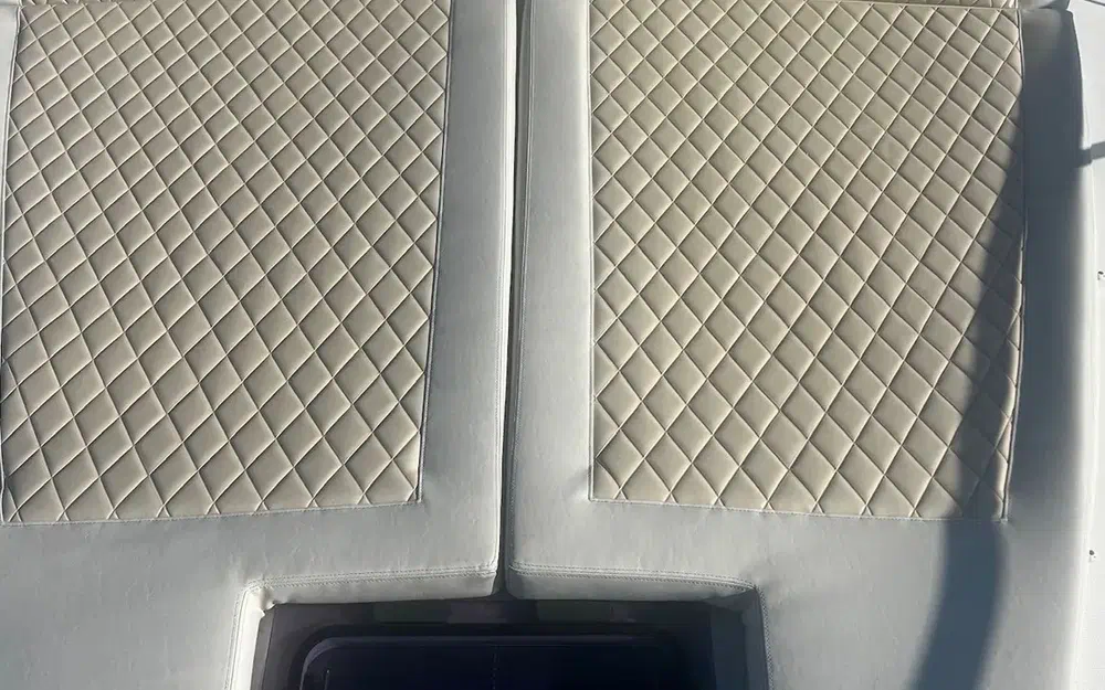 slider 20 Beneteau Gran Turismo 40