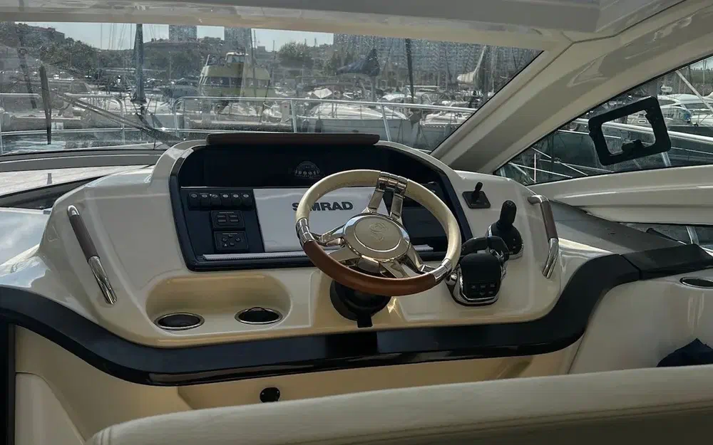 slider 5 Beneteau Gran Turismo 40