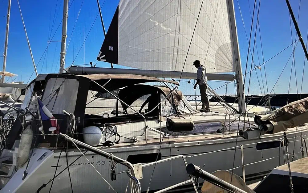 slider 15 Jeanneau 53