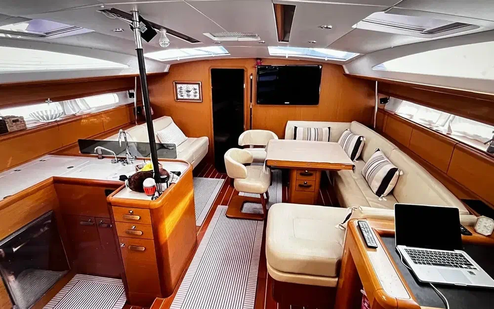 slider 16 Jeanneau 53