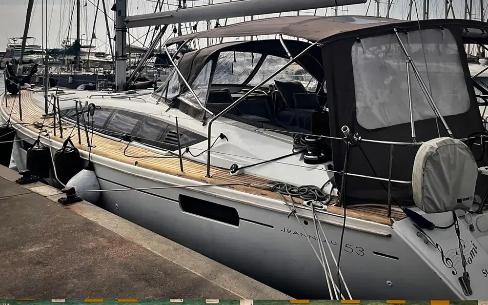 slider 7 Jeanneau 53