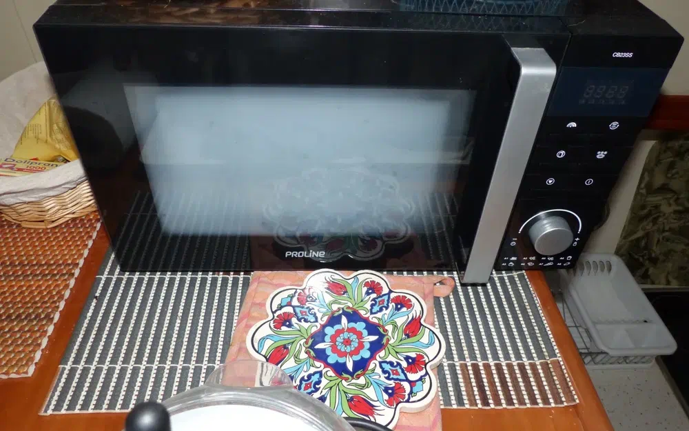 slider 11 Rodman 38 Fly