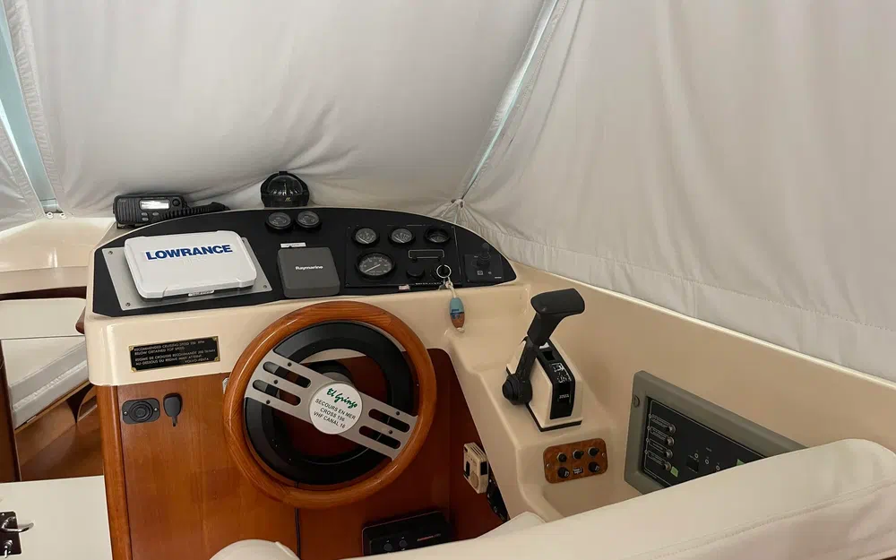 slider 2 Beneteau Antares 805