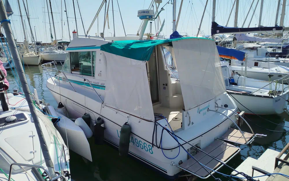 slider 2 Jeanneau Merry Fisher 800