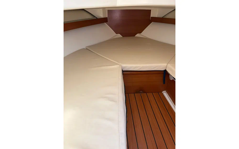 slider 8 Jeanneau Cap Camarat 625 WA