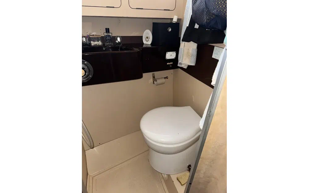 slider 10 Marine Project Princess 38 Fly