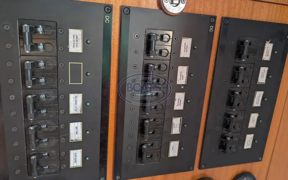 slider 12 Afep Marine Manatea 350