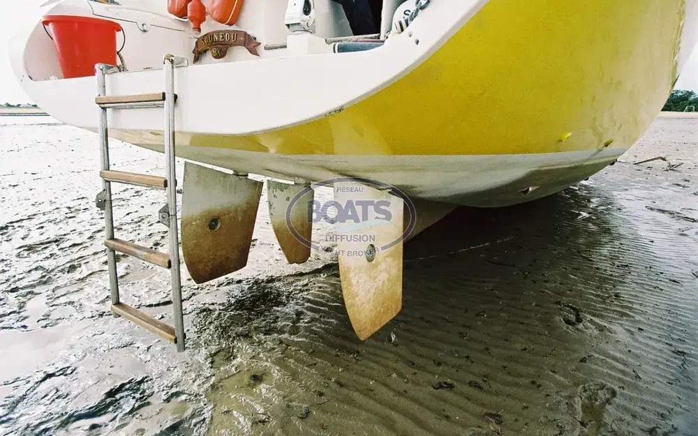 slider 1 Afep Marine Manatea 350