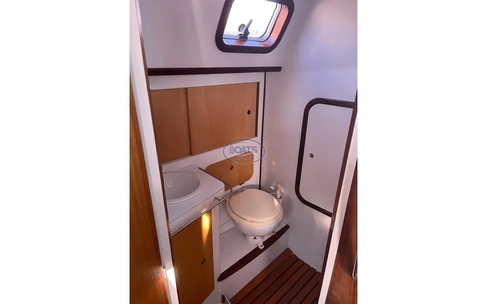 slider 8 Afep Marine Manatea 350