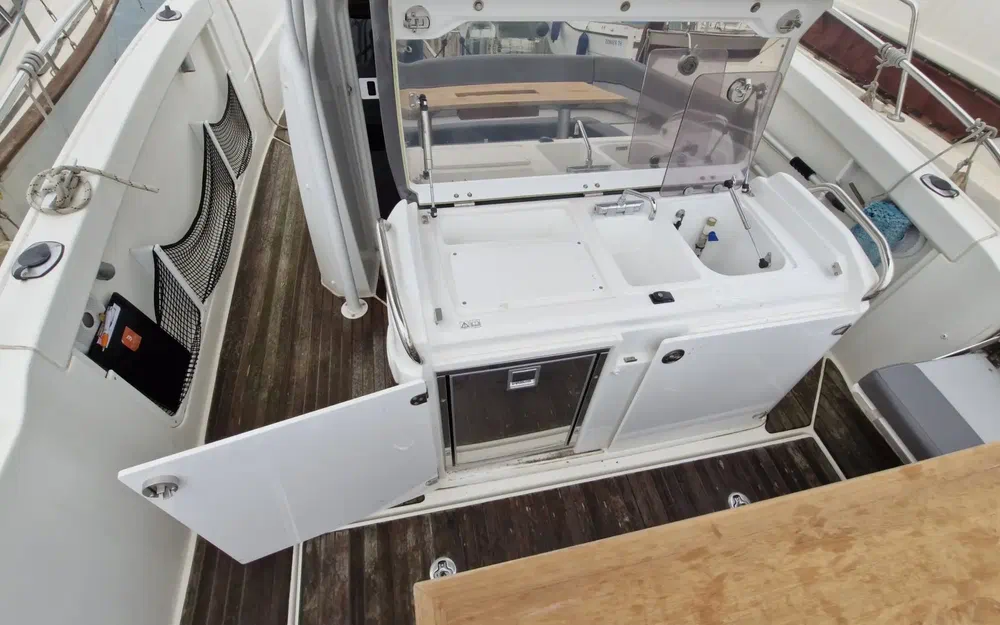 slider 10 Jeanneau Cap Camarat 9.0 CC