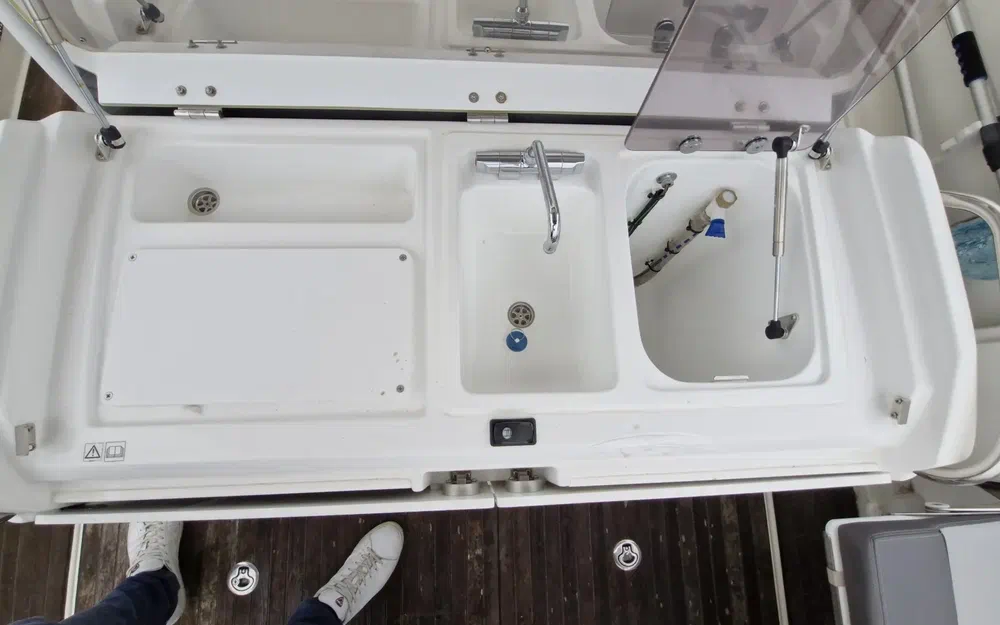 slider 11 Jeanneau Cap Camarat 9.0 CC