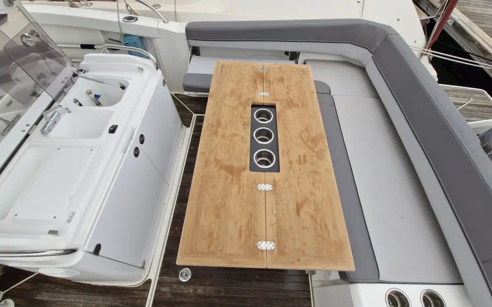 slider 8 Jeanneau Cap Camarat 9.0 CC