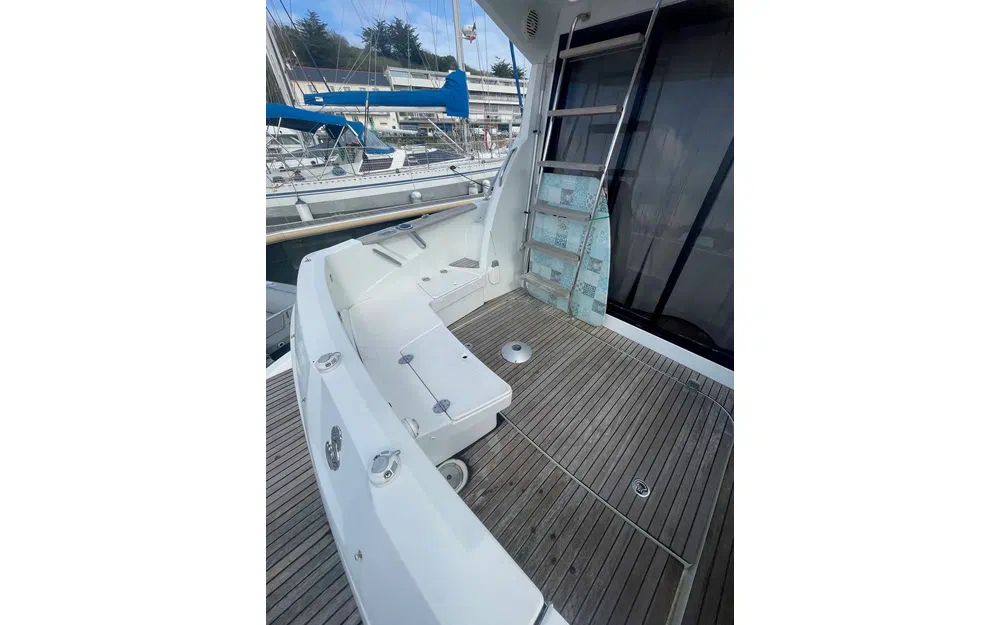 slider 25 Beneteau Antares 30 Fly