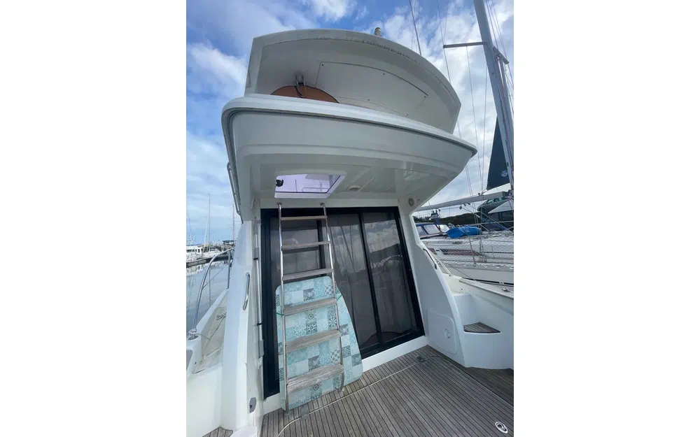 slider 26 Beneteau Antares 30 Fly
