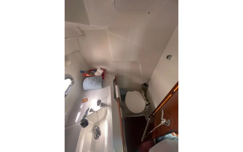 slider 9 Beneteau Antares 30 Fly