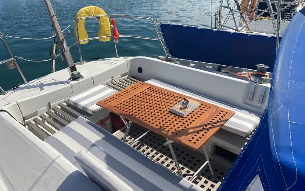 slider 25 Beneteau First 35