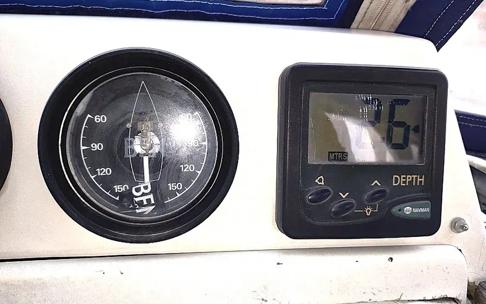 slider 27 Beneteau First 35