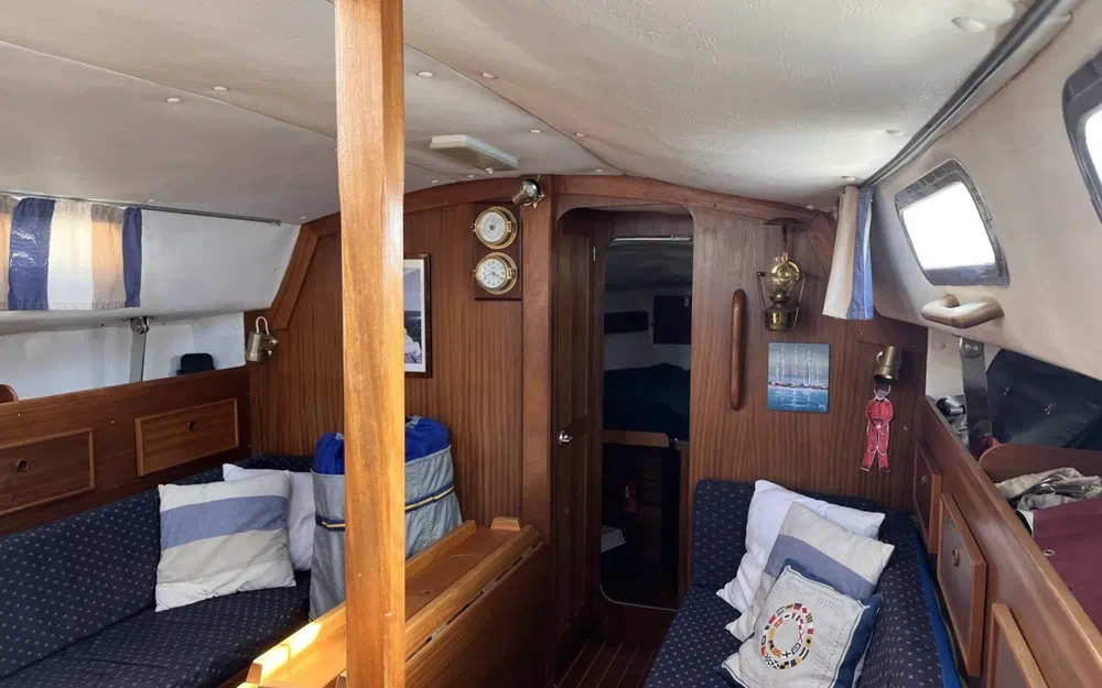 slider 4 Westerly Fulmar 32