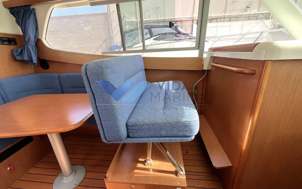 slider 9 Jeanneau Merry Fisher 925