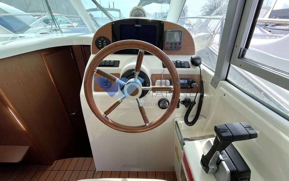 slider 11 Jeanneau Merry Fisher 925