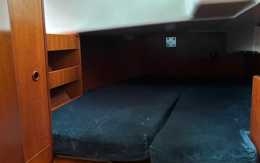 slider 11 Beneteau Oceanis 411