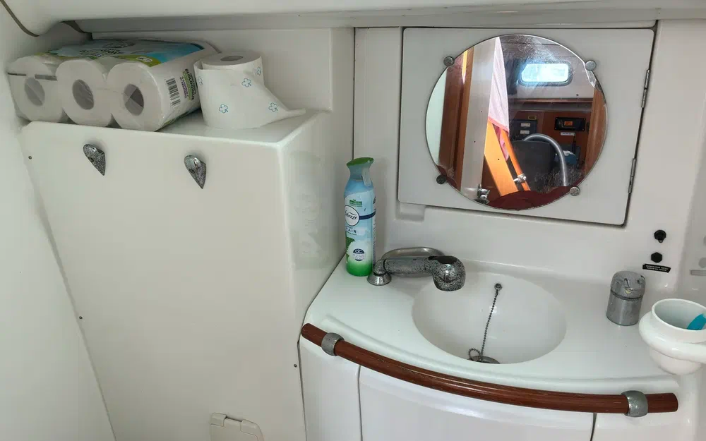slider 16 Beneteau Oceanis 411
