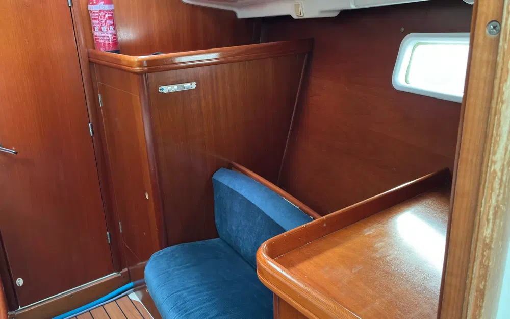 slider 19 Beneteau Oceanis 411