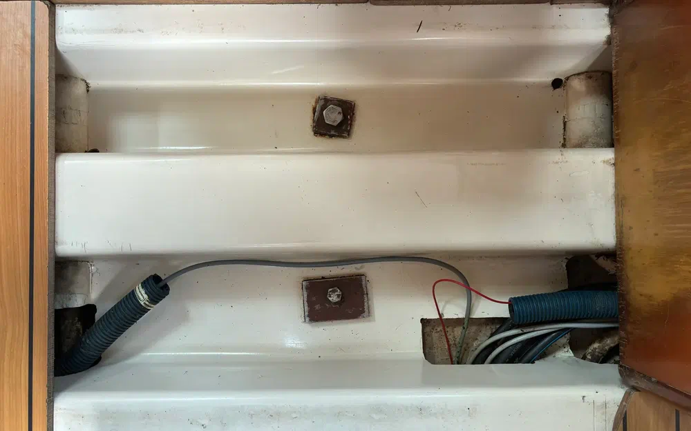 slider 24 Beneteau Oceanis 411