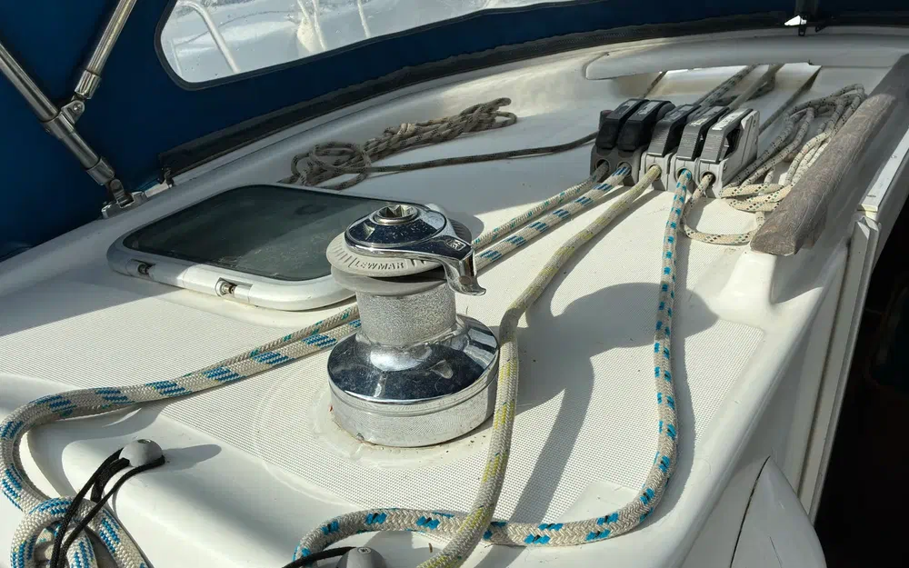 slider 27 Beneteau Oceanis 411
