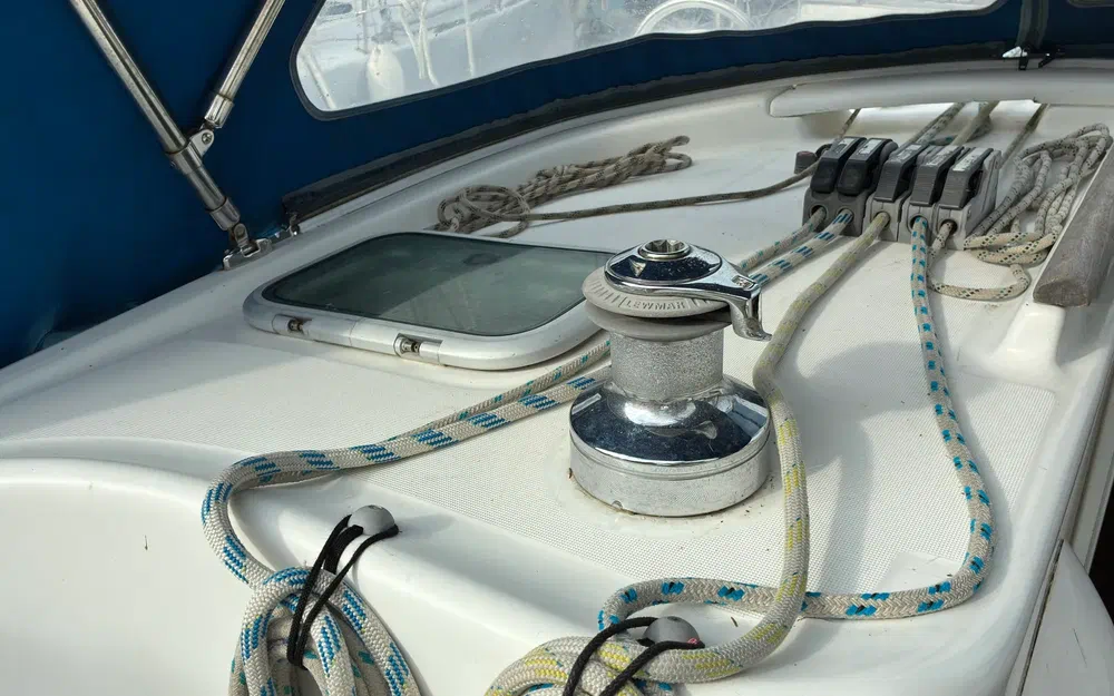 slider 28 Beneteau Oceanis 411