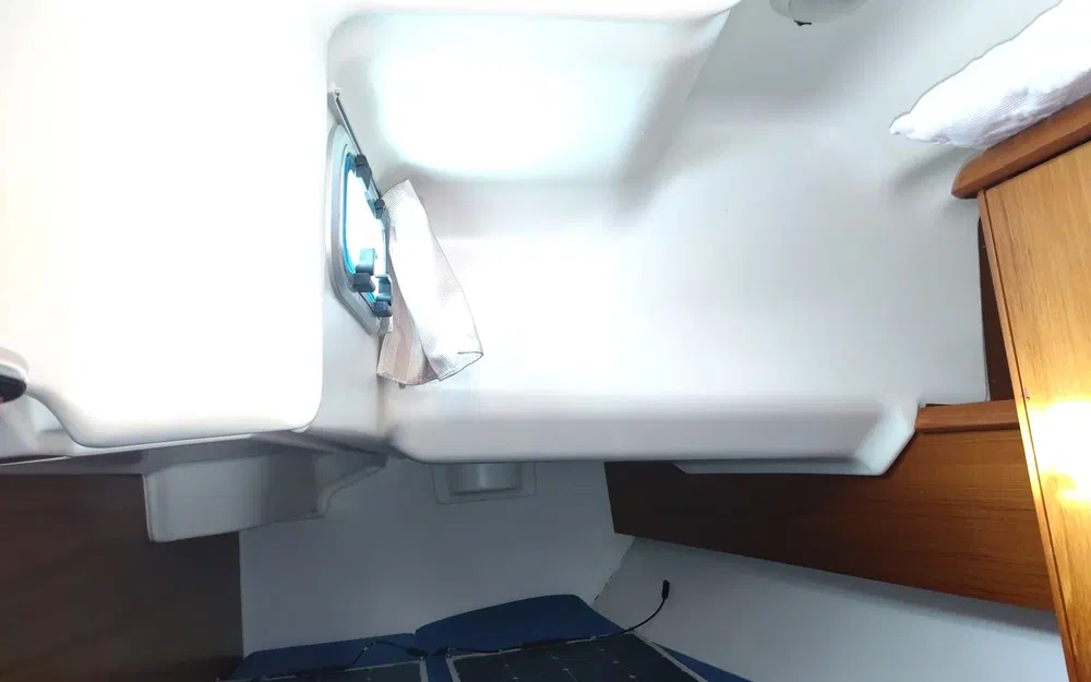 slider 23 Jeanneau Sun Odyssey 37