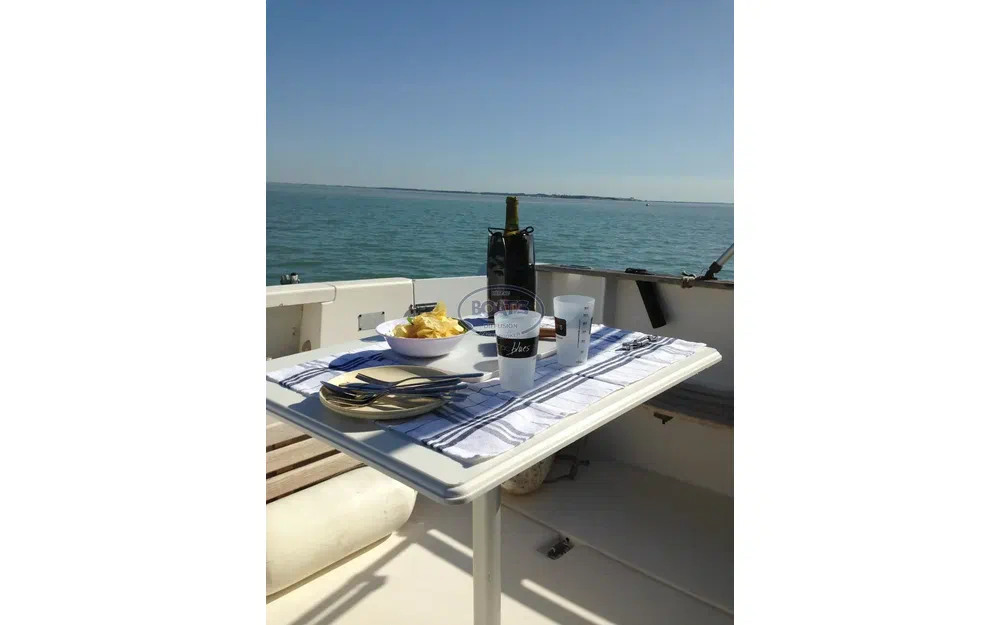 slider 11 Jeanneau Merry Fisher 695