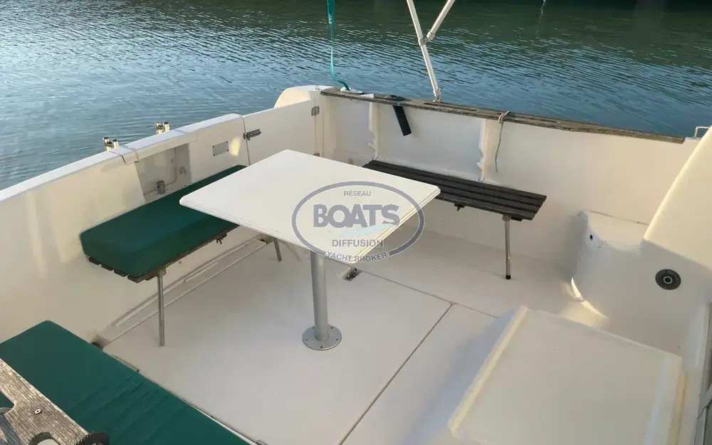 slider 2 Jeanneau Merry Fisher 695