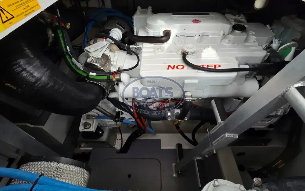 slider 14 Jeanneau Prestige 420 Fly