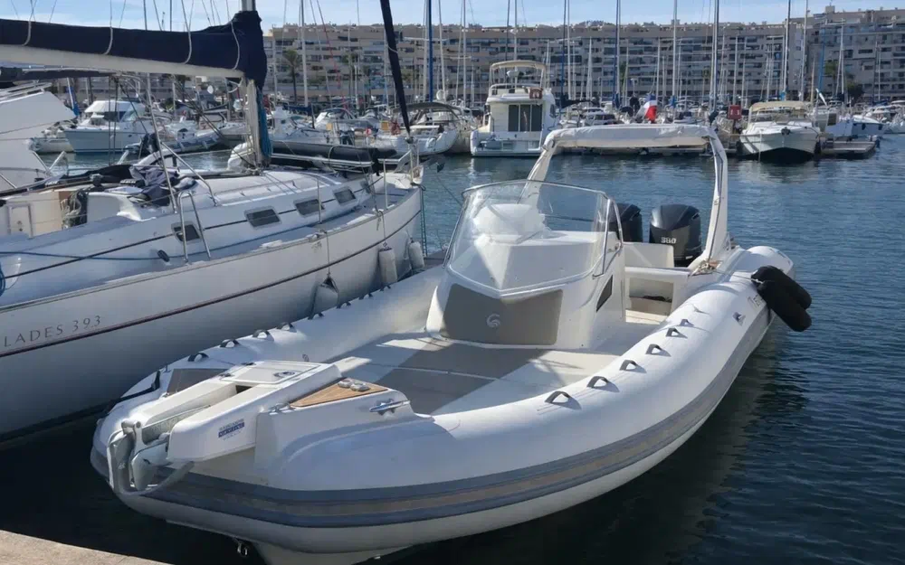 slider 2 Capelli Tempest 1000