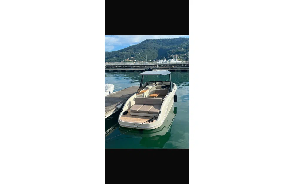 slider 0 Rand Boats Supreme 27